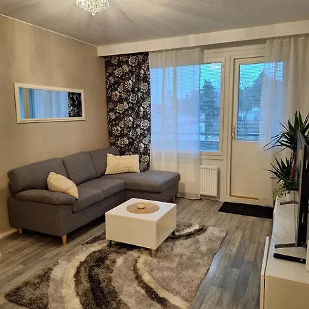 Tyylikaes Kaksio Keskustasta Parkkipaikalla,wifi * Λαπεενράντα